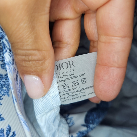 Dior Beauty Around the World Motif Nylon Pouch - Picture 7 of 12